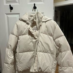 Banana Republic Off-White Puffer Jacket